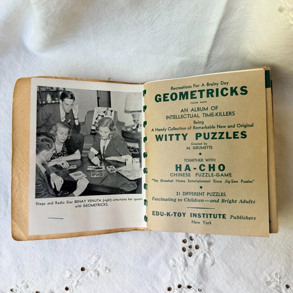 The Unbranded Brand vintage geometricks